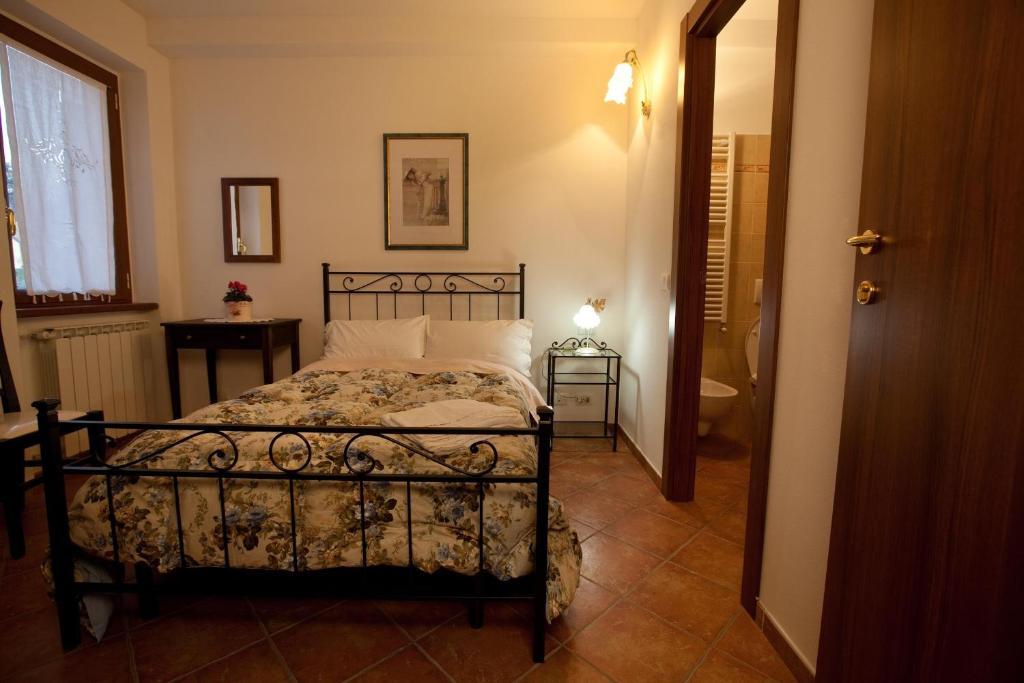 Hotel Il Vecchio Noce Brugnato Pokój zdjęcie