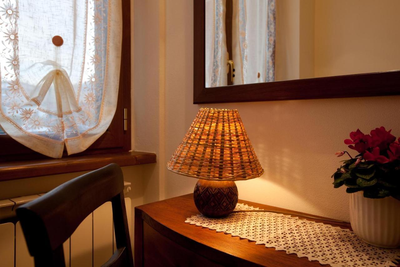 Hotel Il Vecchio Noce Brugnato Zewnętrze zdjęcie